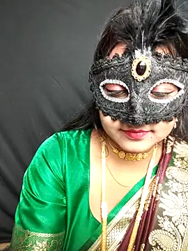 Snapshot of Mampykolkata chatting on November 28, 2025, 5:59 pm Mampykolkata online show from November 28, 2025, 5:59 pm