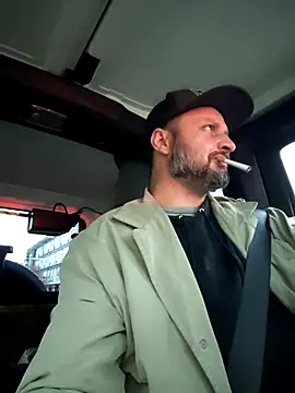 Snapshot of Fuckboyguyman chatting on November 15, 2025, 12:30 am Fuckboyguyman online show from November 15, 2025, 12:30 am