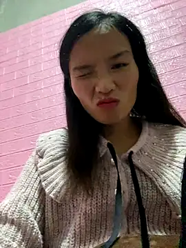 Yunzang online show from December 16, 2025, 1:21 am