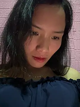 Yunzang online show from March 9, 2026, 2:21 pm