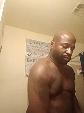 Snapshot of EggplantMonster4 chatting on February 8, 2026, 8:29 am EggplantMonster4 online show from February 8, 2026, 8:29 am