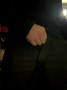 Snapshot of davi73d chatting on October 25, 2025, 5:59 am davi73d online show from October 25, 2025, 5:59 am