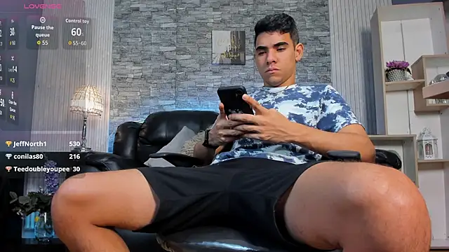 zack joness18 online show from June 16, 2026, 4:15 am