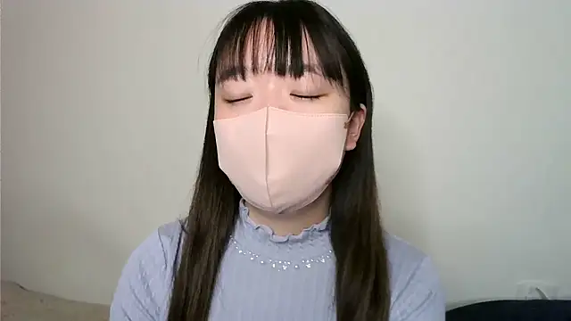 yua chan00 online show from October 31, 2025, 6:42 pm