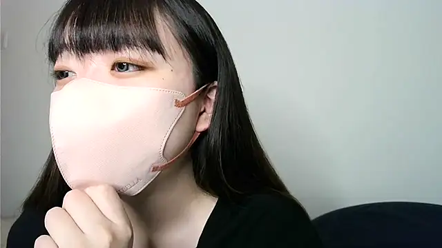 yua chan00 online show from November 4, 2025, 11:31 am