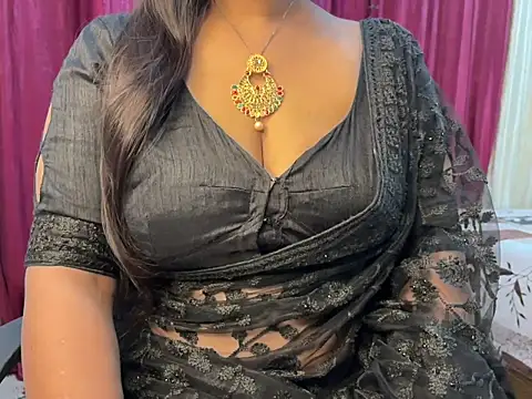 Snapshot of Ritika_janu chatting on June 1, 2026, 3:30 am Ritika janu online show from June 1, 2026, 3:30 am