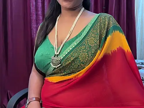 Snapshot of Ritika_janu chatting on June 11, 2026, 5:27 am Ritika janu online show from June 11, 2026, 5:27 am