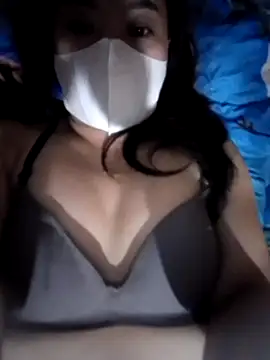 Snapshot of Phoena-a chatting on November 9, 2025, 2:48 pm Phoena-a online show from November 9, 2025, 2:48 pm