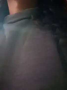 Snapshot of ErosyVenus69 chatting on November 16, 2025, 2:50 am ErosyVenus69 online show from November 16, 2025, 2:50 am