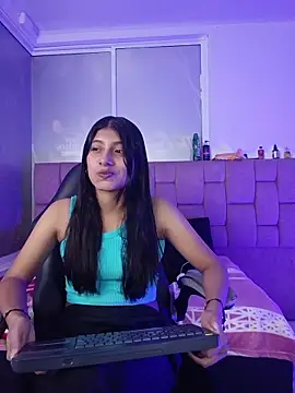 Snapshot of YeseniaRodriguez3 chatting on May 30, 2026, 12:46 pm YeseniaRodriguez3 online show from May 30, 2026, 12:46 pm
