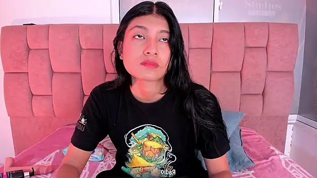 Snapshot of YeseniaRodriguez3 chatting on July 12, 2026, 12:51 pm YeseniaRodriguez3 online show from July 12, 2026, 12:51 pm