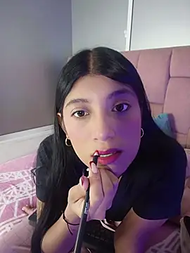 Snapshot of YeseniaRodriguez3 chatting on July 17, 2026, 12:56 pm YeseniaRodriguez3 online show from July 17, 2026, 12:56 pm