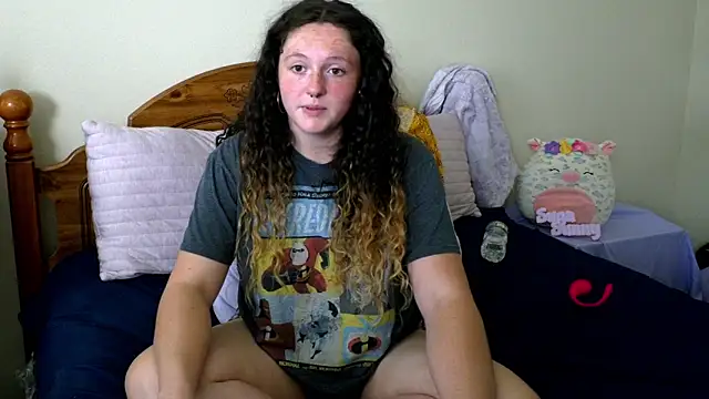 Snapshot of sugasunny04 chatting on April 10, 2026, 5:50 pm sugasunny04 online show from April 10, 2026, 5:50 pm