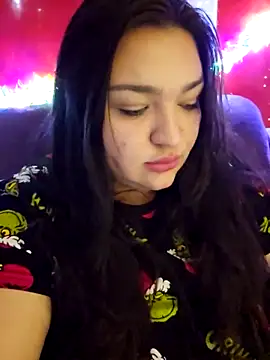 Snapshot of FluffyLuna chatting on November 22, 2025, 10:31 pm FluffyLuna online show from November 22, 2025, 10:31 pm