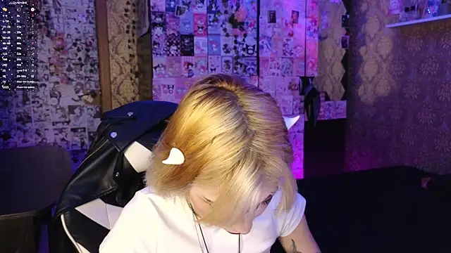 MissMorganMoon online show from February 12, 2026, 10:49 pm