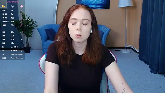 Snapshot of AddieOsler chatting on May 29, 2026, 7:56 pm AddieOsler online show from May 29, 2026, 7:56 pm