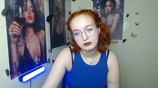 MissAriaa online show from December 22, 2025, 1:19 pm