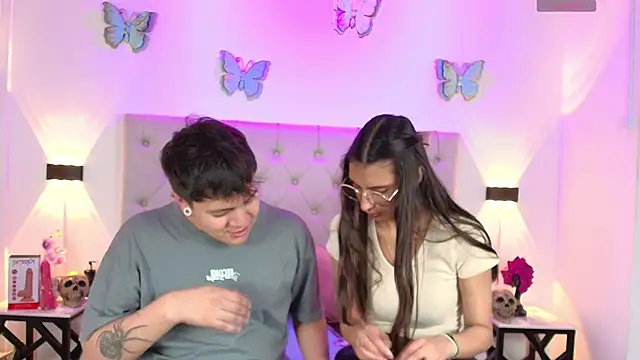 Snapshot of Ethan_Abby_ chatting on October 29, 2025, 12:29 pm Ethan Abby online show from October 29, 2025, 12:29 pm