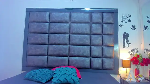 Sasha Picot17 online show from November 30, 2025, 3:10 am