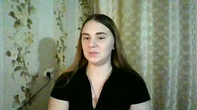 Snapshot of Hanna_777 chatting on October 27, 2025, 8:46 pm Hanna 777 online show from October 27, 2025, 8:46 pm