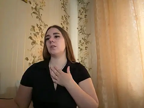 Snapshot of Hanna_777 chatting on November 8, 2025, 8:36 am Hanna 777 online show from November 8, 2025, 8:36 am