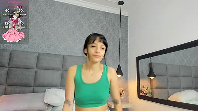 Snapshot of Luna_Bella3 chatting on November 23, 2025, 10:59 am Luna Bella3 online show from November 23, 2025, 10:59 am