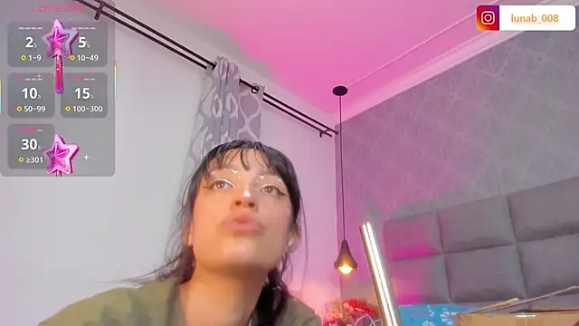 Luna Bella3 online show from March 12, 2026, 11:49 am