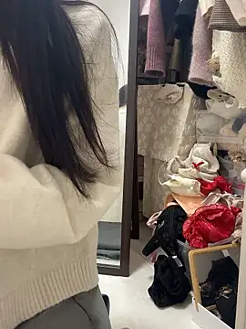 Snapshot of miku_pipipi chatting on December 4, 2025, 10:07 pm miku pipipi online show from December 4, 2025, 10:07 pm