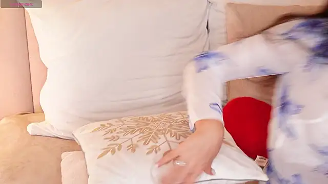 MissyFoxyy online show from March 11, 2026, 6:19 am