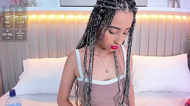 Snapshot of violett_rabbit_ chatting on November 14, 2025, 8:40 pm violett rabbit online show from November 14, 2025, 8:40 pm