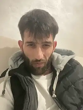 Dondeloquieras4 online show from February 16, 2026, 1:35 am