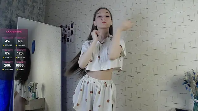 Snapshot of miragge_ chatting on November 2, 2025, 1:08 am miragge online show from November 2, 2025, 1:08 am