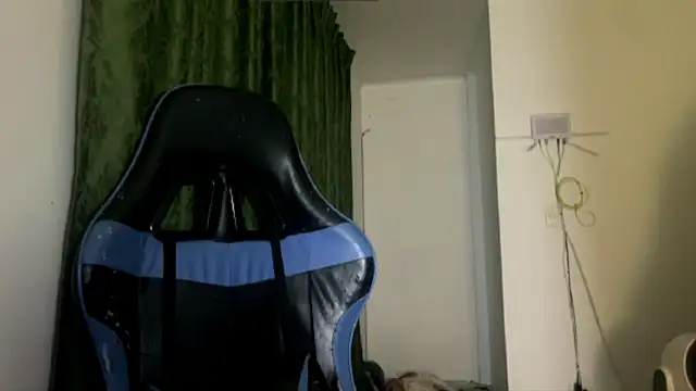 Annagoth  online show from March 6, 2026, 4:09 am