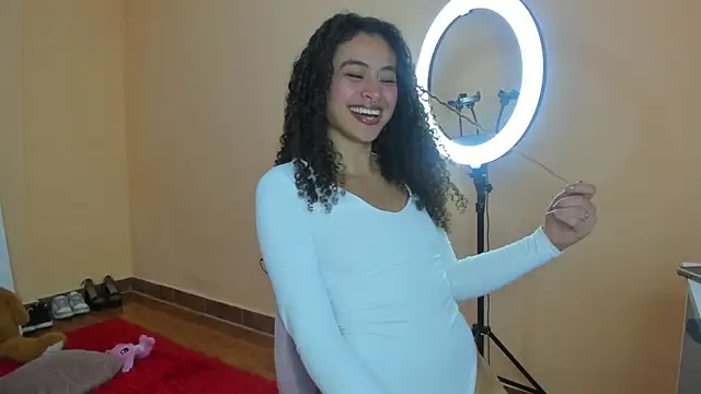 Keniia rizz online show from March 27, 2026, 7:02 pm