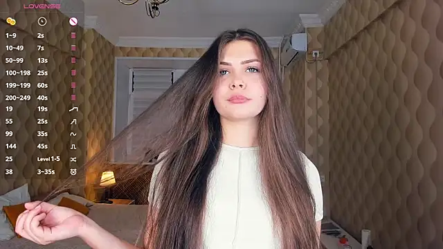 Snapshot of AdelinaIbraham chatting on November 5, 2025, 9:48 pm AdelinaIbraham online show from November 5, 2025, 9:48 pm