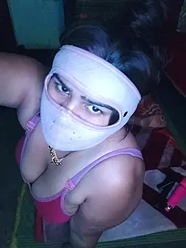 Snapshot of CUTE-GIRL-1 chatting on May 20, 2026, 7:58 am CUTE-GIRL-1 online show from May 20, 2026, 7:58 am