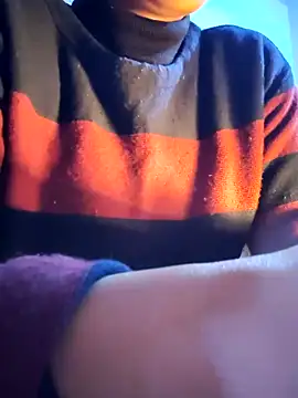 Snapshot of Hot-Rubyy chatting on December 18, 2025, 3:40 pm Hot-Rubyy online show from December 18, 2025, 3:40 pm