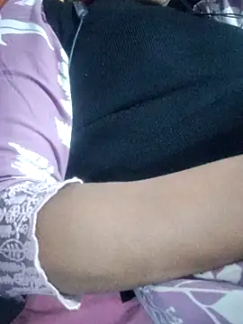 Snapshot of Hot-Rubyy chatting on December 20, 2025, 4:36 pm Hot-Rubyy online show from December 20, 2025, 4:36 pm