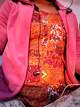 Snapshot of Hot-Rubyy chatting on February 12, 2026, 8:53 am Hot-Rubyy online show from February 12, 2026, 8:53 am