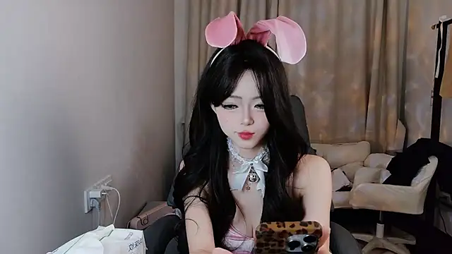 Snapshot of onnijiang123 chatting on November 2, 2025, 2:19 pm onnijiang123 online show from November 2, 2025, 2:19 pm