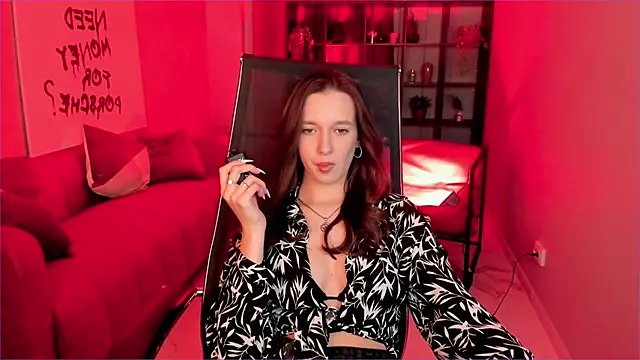 Snapshot of EmilyWade chatting on November 28, 2025, 5:59 pm EmilyWade online show from November 28, 2025, 5:59 pm