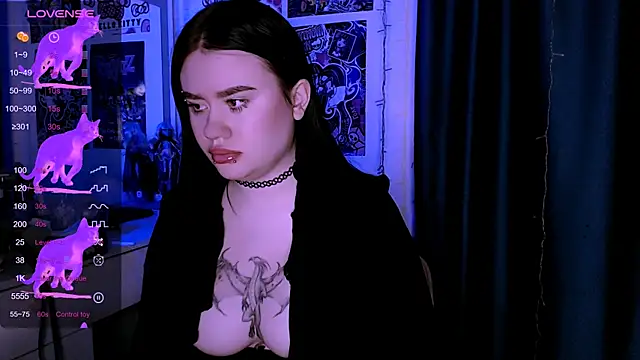 Snapshot of Meow_Marie chatting on April 9, 2026, 10:59 pm Meow Marie online show from April 9, 2026, 10:59 pm