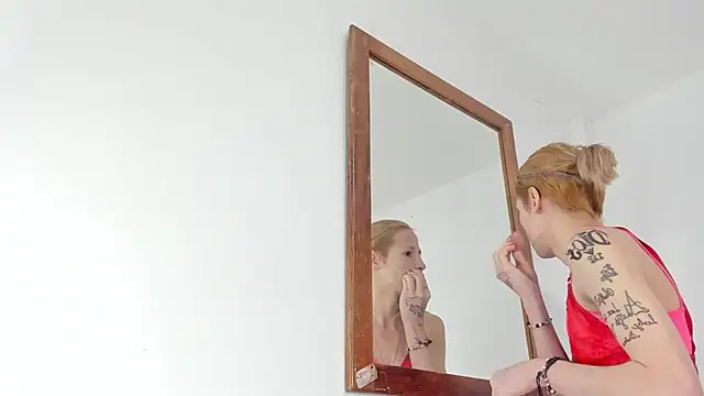 natacha ferrer1 online show from November 28, 2025, 11:35 am