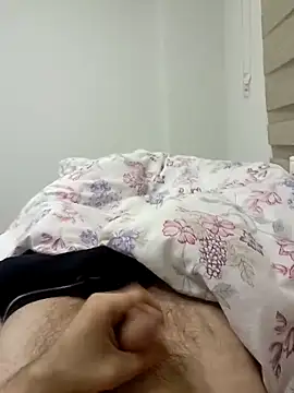 Snapshot of Mstfaavan64 chatting on February 24, 2026, 1:03 am Mstfaavan64 online show from February 24, 2026, 1:03 am