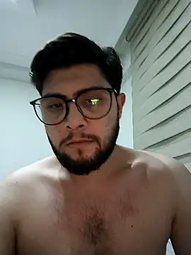 Snapshot of Mstfaavan64 chatting on March 12, 2026, 7:31 pm Mstfaavan64 online show from March 12, 2026, 7:31 pm