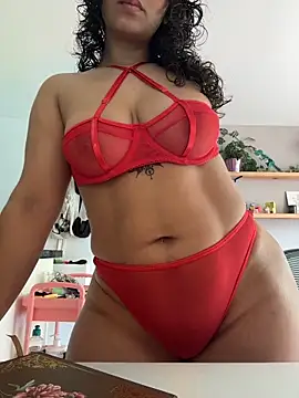 SugarTroubl33 online show from February 18, 2026, 2:02 pm