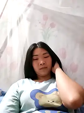 Lovebaby-love online show from April 22, 2026, 2:18 pm