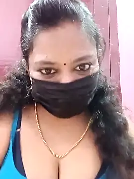 Snapshot of Mandhra28 chatting on October 29, 2025, 7:15 pm Mandhra28 online show from October 29, 2025, 7:15 pm