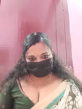 Snapshot of Mandhra28 chatting on November 3, 2025, 9:54 am Mandhra28 online show from November 3, 2025, 9:54 am