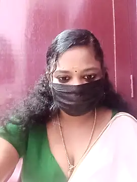 Snapshot of Mandhra28 chatting on November 29, 2025, 6:22 pm Mandhra28 online show from November 29, 2025, 6:22 pm